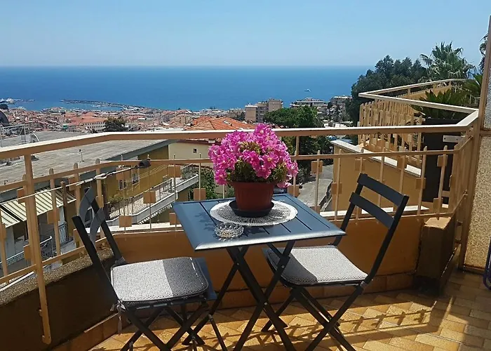 Il Paradiso Del Relax Private With Bathroom Parking 3* Санремо